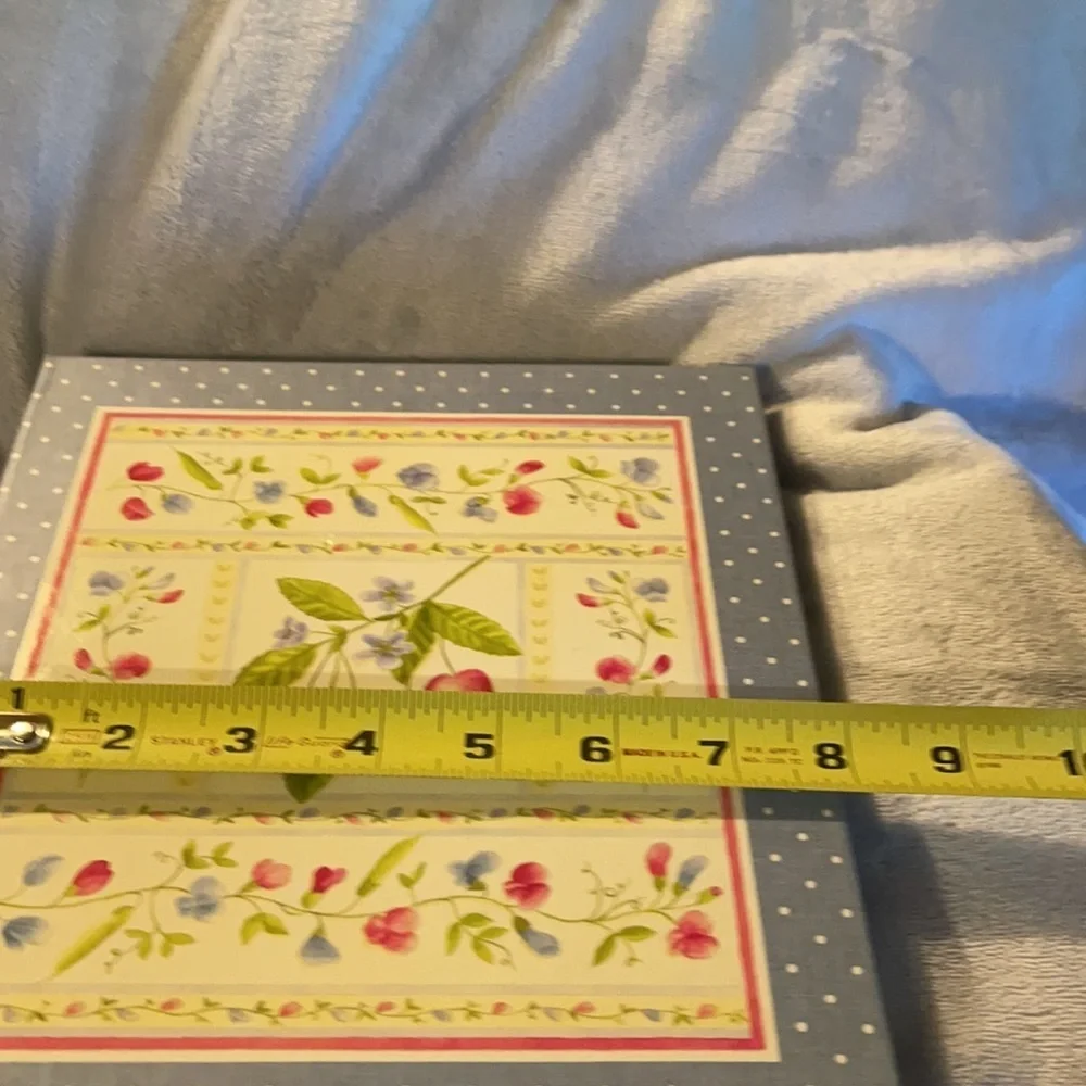 Cherry theme new cookbook with dividers & cooking tips